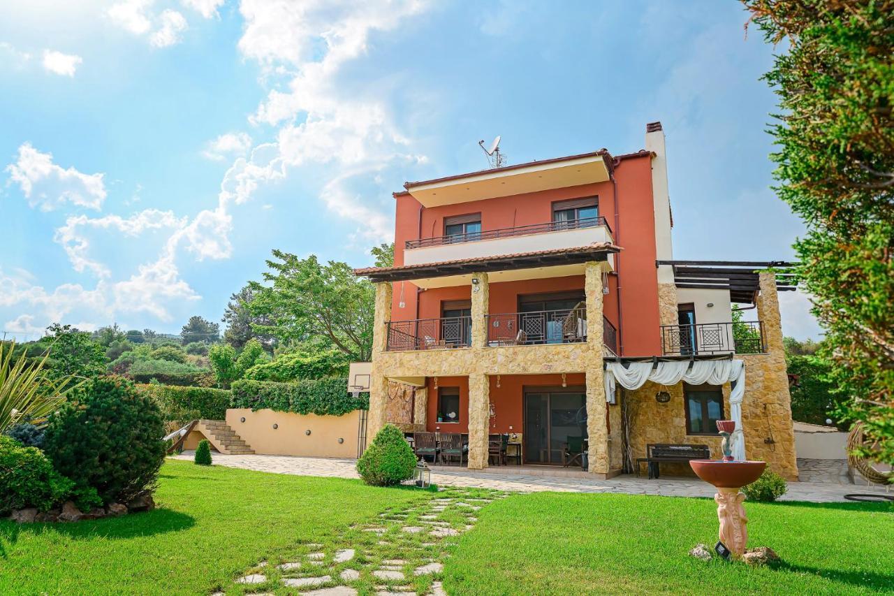 Villa Mariellie Néa Péramos Dış mekan fotoğraf