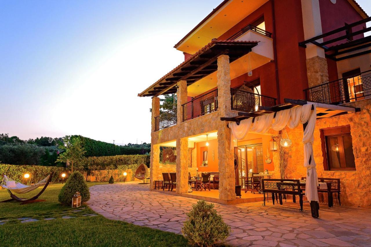 Villa Mariellie Néa Péramos Dış mekan fotoğraf
